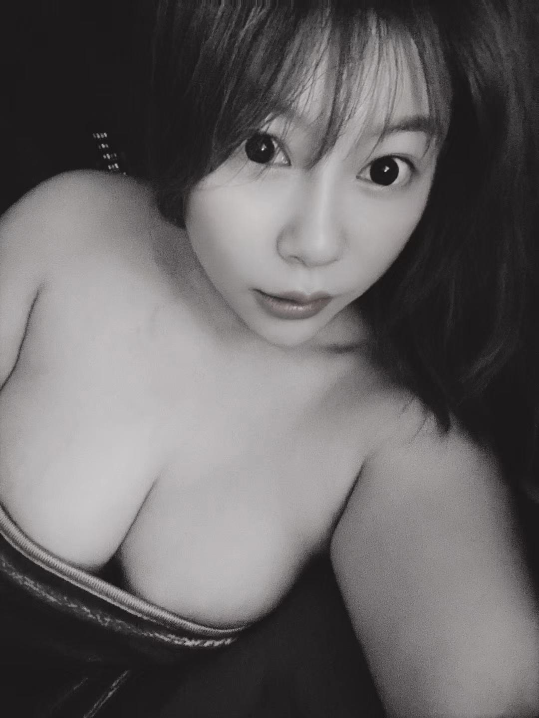 苏州苏州园区极品大胸妹，服务也不错，推荐